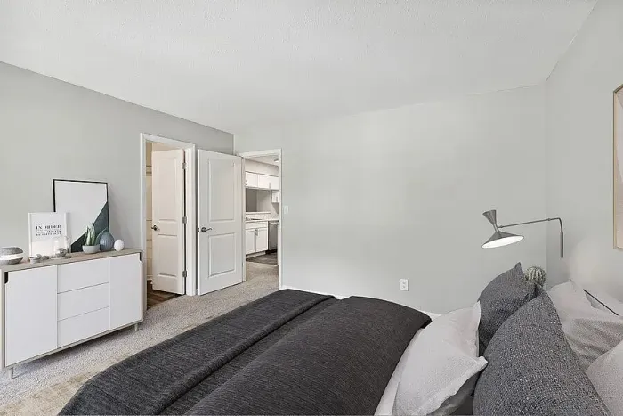 Rise Bridgeview Interior