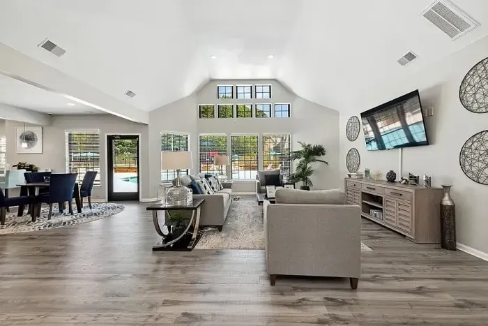Rise Bridgeview Amenities