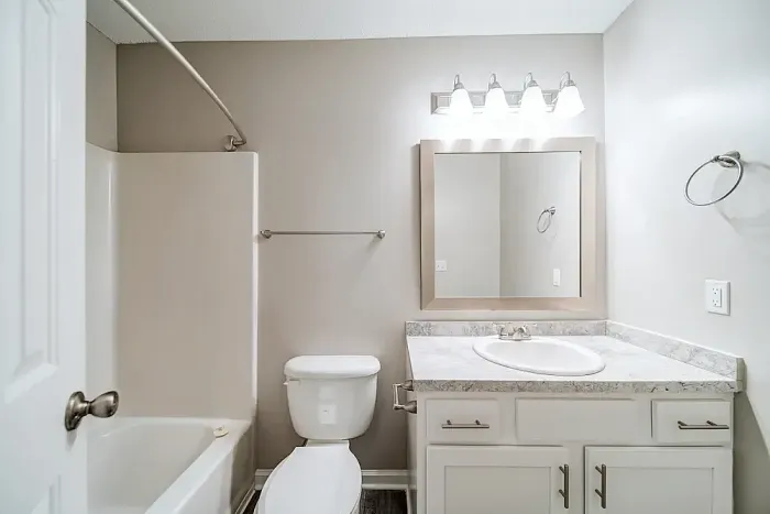 B1 Bronze - 2 Bed 2 Bath