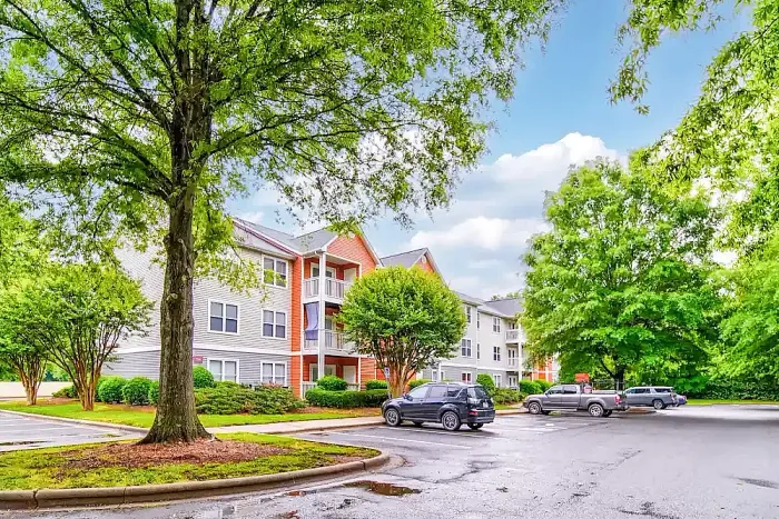 Rise Stone Gate Amenities