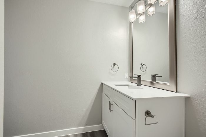 A2 Platinum - 1 Bed 1 Bath