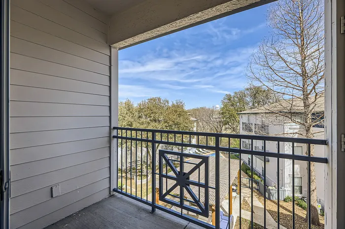 A2 Platinum - 1 Bed 1 Bath