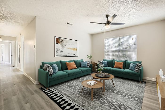 C1 Platinum - 3 Bed 2 Bath