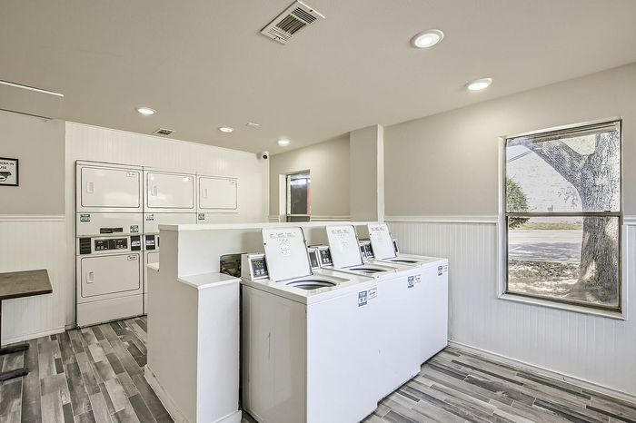 Rise Hillcrest Laundry Facility