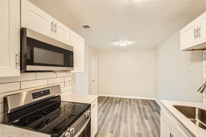 B1 Platinum - 2 Bed 2 Bath