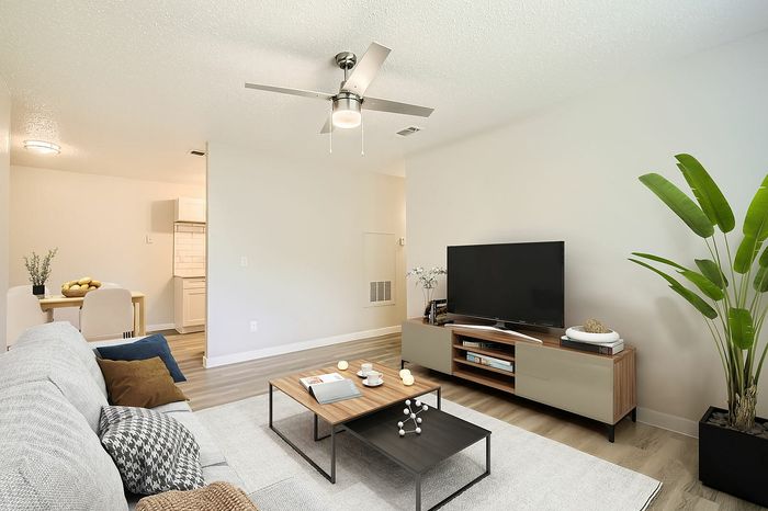 B1 Platinum - 2 Bed 2 Bath