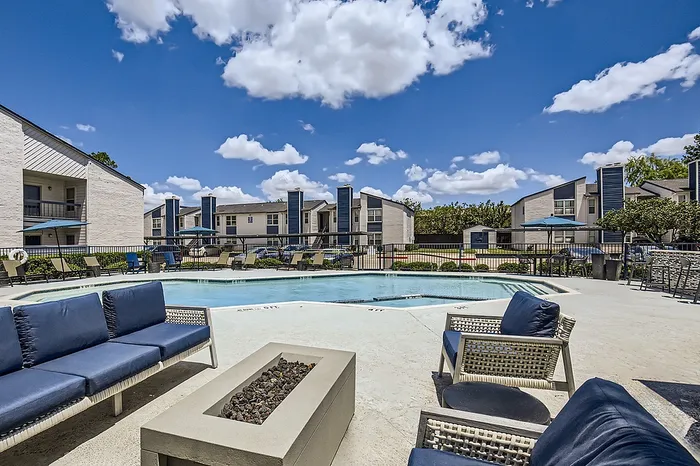 Rise Gateway Pool