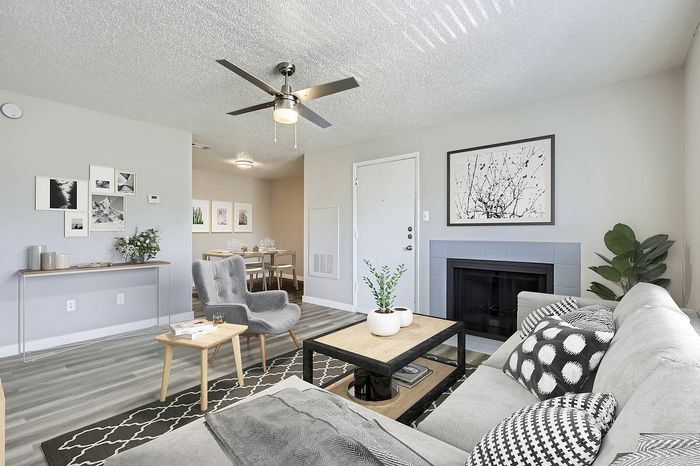 A1 Renovated - 1 Bed 1 Bath