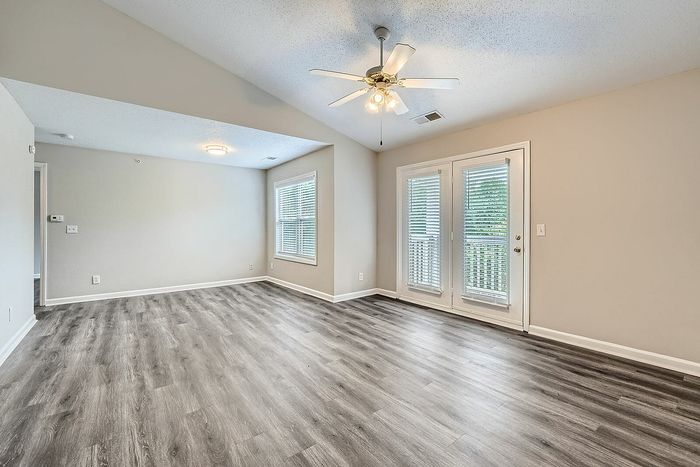 A1 Classic - 1 Bed 1 Bath