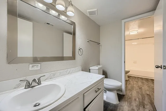 B2 - 2 Bed 1.5 Bath