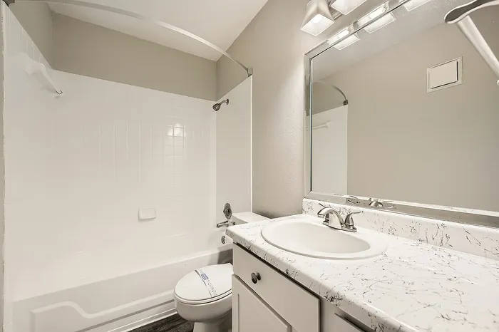 B3 Classic - 2 Bed 2 Bath