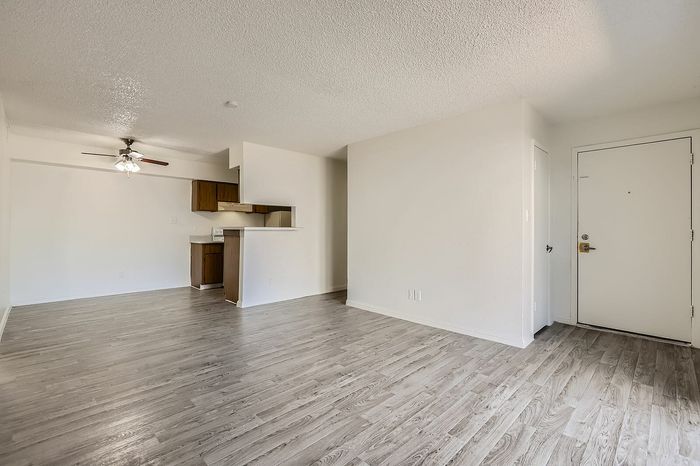 B2 Classic - 2 Bed 2 Bath