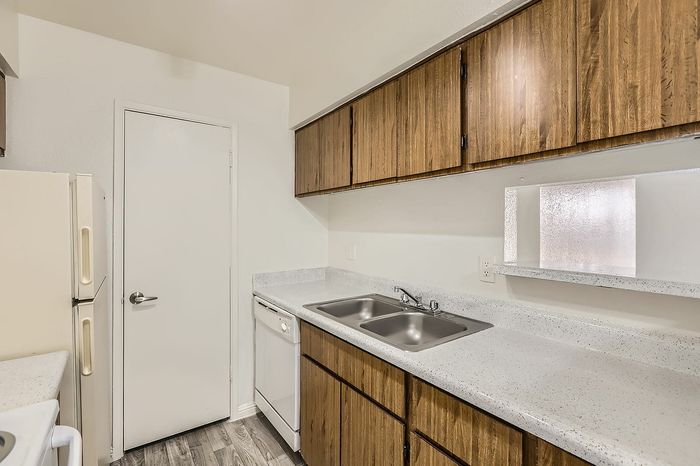B2 Classic - 2 Bed 2 Bath