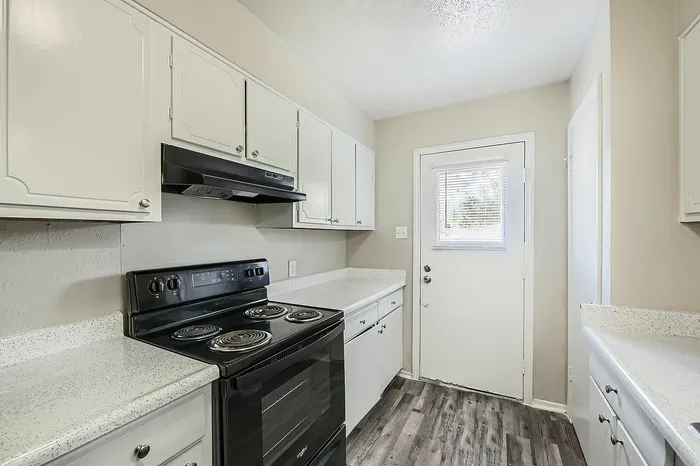 B4 - 2 Bed 1 Bath