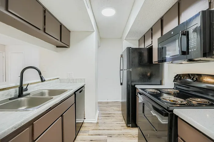 B1 Classic - 2 Bed 2 Bath