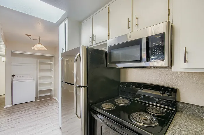 B1 Classic - 2 Bed 1 Bath