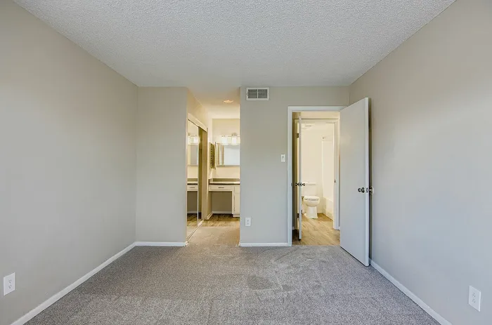 B1 Classic - 2 Bed 1 Bath