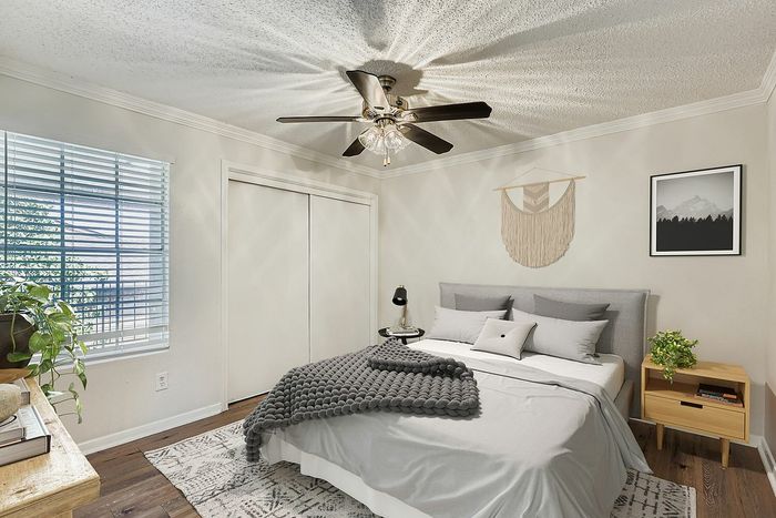 B2 Classic - 2 Bed 2 Bath