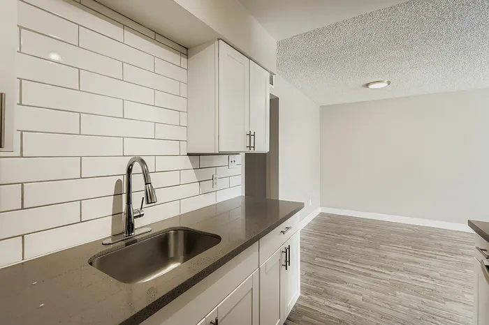 B1 Platinum - 2 Bed 1 Bath