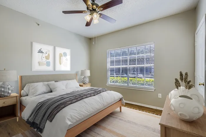 C1 Classic - 3 Bed 2 Bath
