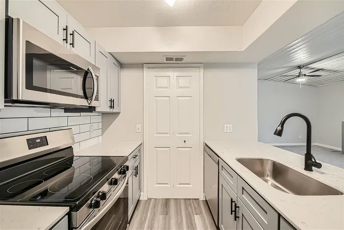 B2 Platinum - 2 Bed 2 Bath