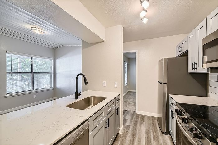 B2 Platinum - 2 Bed 2 Bath