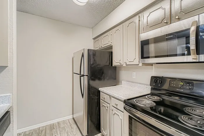B2 Silver - 2 Bed 2 Bath