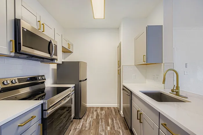 A1 Gold - 1 Bed 1 Bath
