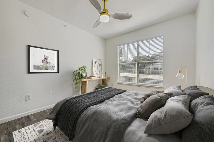 A1 Gold - 1 Bed 1 Bath