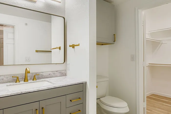 A3 Gold - 1 Bed 1 Bath