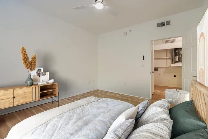 A3 Gold - 1 Bed 1 Bath