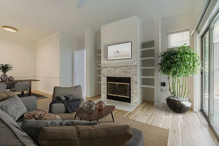 B2 Gold - 2 Bed 2 Bath