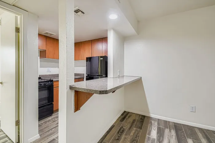 A1 Bronze - 1 Bed 1 Bath