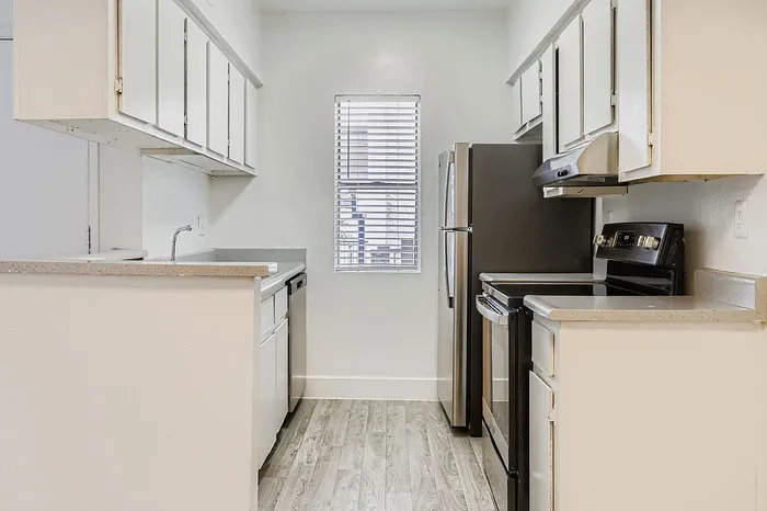 B2 Silver - 2 Bed 2 Bath