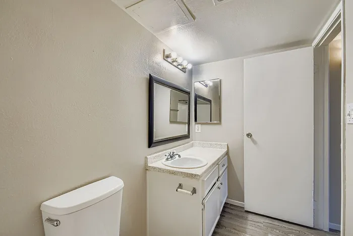 A2 Bronze - 1 Bed 1 Bath