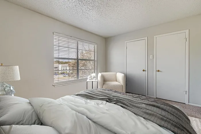 B3 Silver - 2 Bed 2 Bath