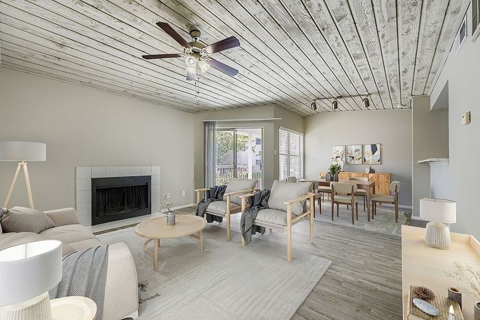 B2 Silver - 2 Bed 2 Bath
