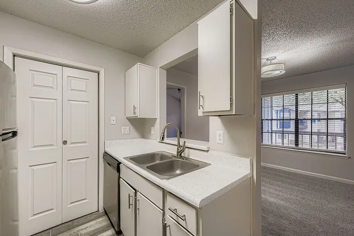 B2 Silver - 2 Bed 2 Bath