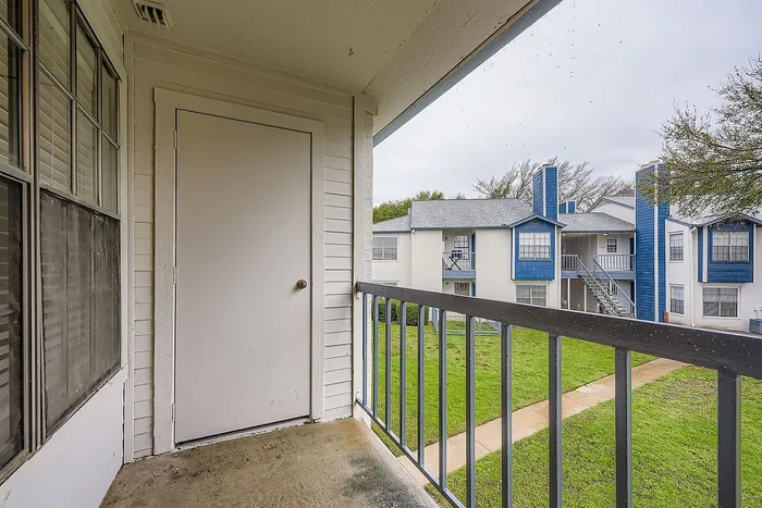 B2 Silver - 2 Bed 2 Bath
