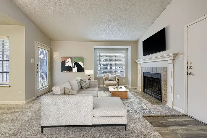 B2 Silver - 2 Bed 2 Bath
