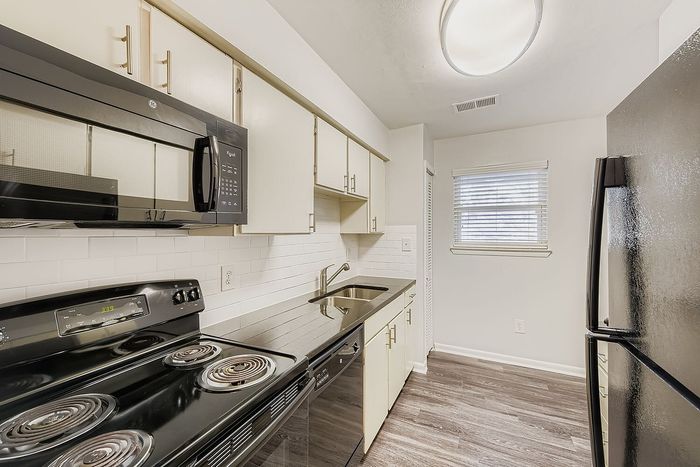A1 Classic - 1 Bed 1 Bath