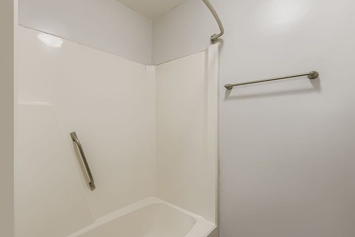 A1 Classic - 1 Bed 1 Bath
