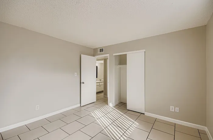 B2 Classic - 2 Bed 1 Bath