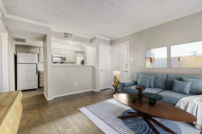 A1 Silver - 1 Bed 1 Bath