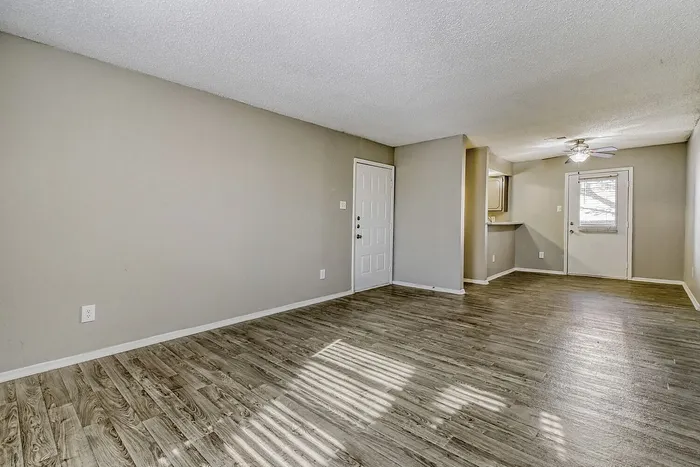 B2 Classic - 2 Bed 2 Bath