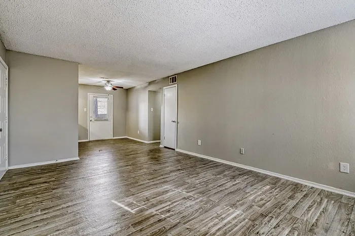 B2 Classic - 2 Bed 2 Bath