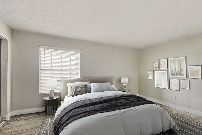 B1 Silver - 2 Bed 1 Bath