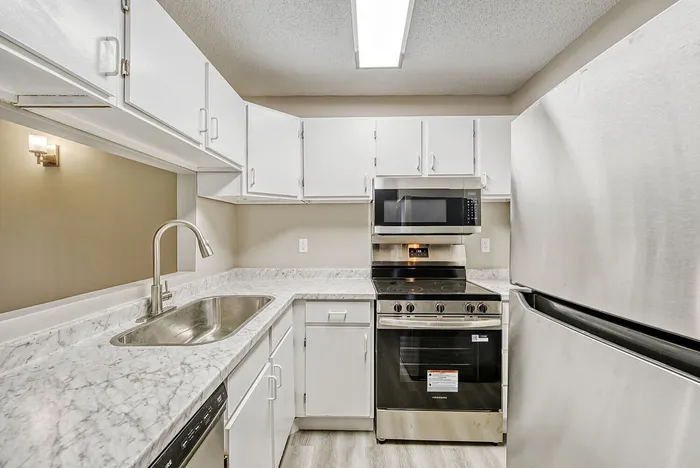 A1 Platinum - 1 Bed 1 Bath