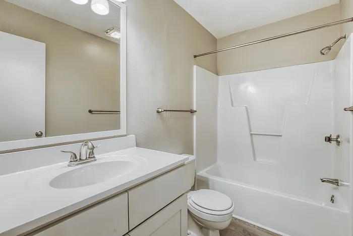 C1 Classic - 3 Bed 2.5 Bath