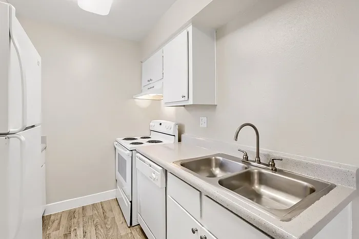 A1 Bronze - 1 Bed 1 Bath
